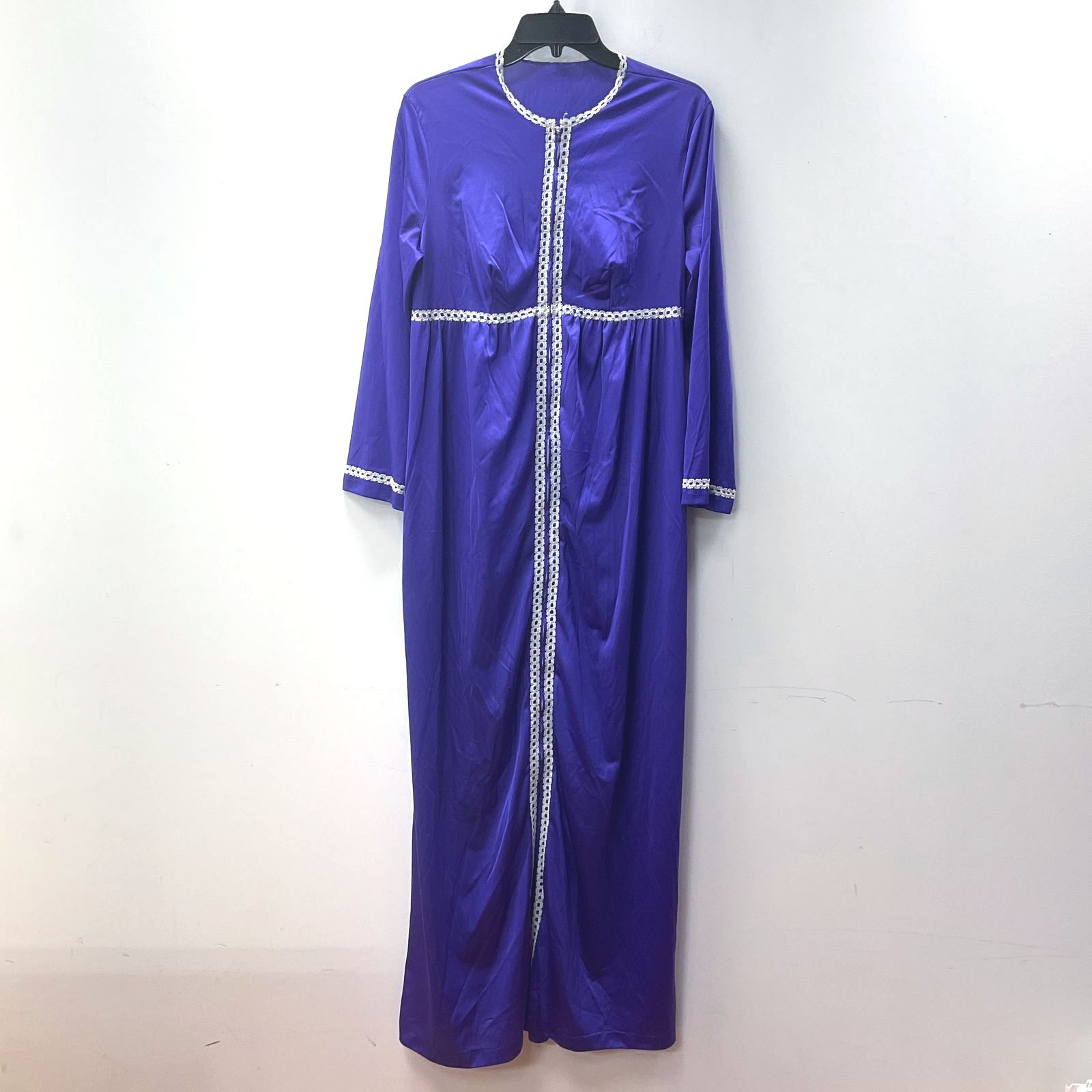 Formfit Rogers Women's Royal Purple Loungewear Gown Lace Trim Size M Vintage