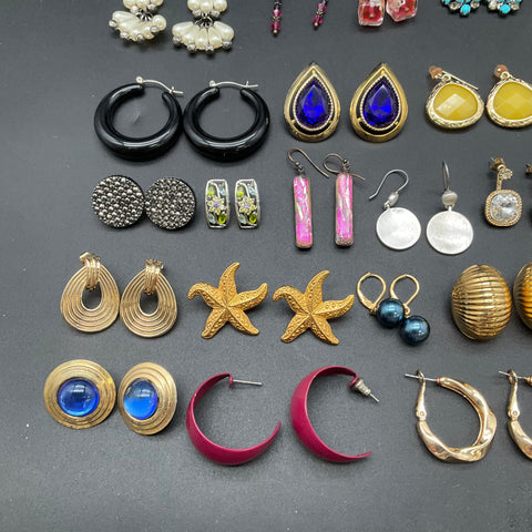 Fashion Jewelry Earrings Lot 32 Pairs Vintage to Modern Hoops Studs Dangles