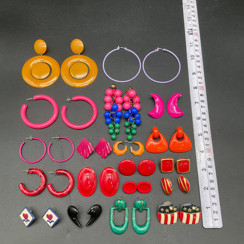 Vintage 80s Retro Pierced Earrings Fashion Jewelry Lot 20 Pairs Hoops Enamel