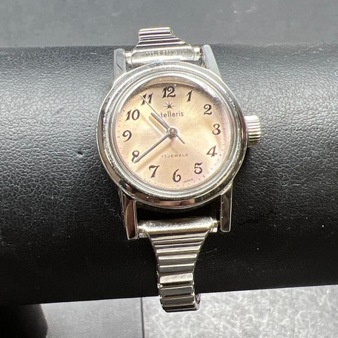 Stellaris 17 Jewel Silver Tone Wristwatch Ticking