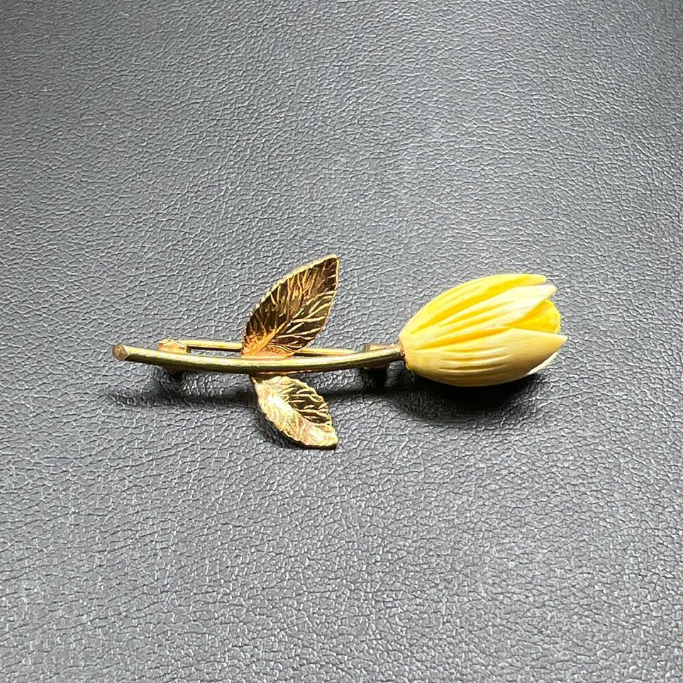 Danecraft 1/20 12K Gold Filled Yellow Flower Bud Brooch 2.79g