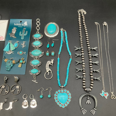 Southwestern Western Jewelry Lot Squash Blossom Naja Turquoise Color 21pc