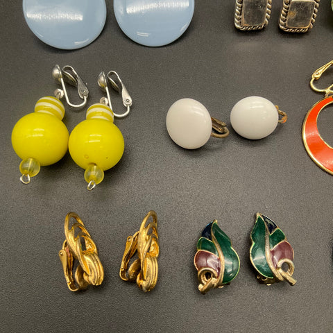 Vintage to Modern Mixed Costume Jewelry Lot of 11 Pairs Clip On Earrings