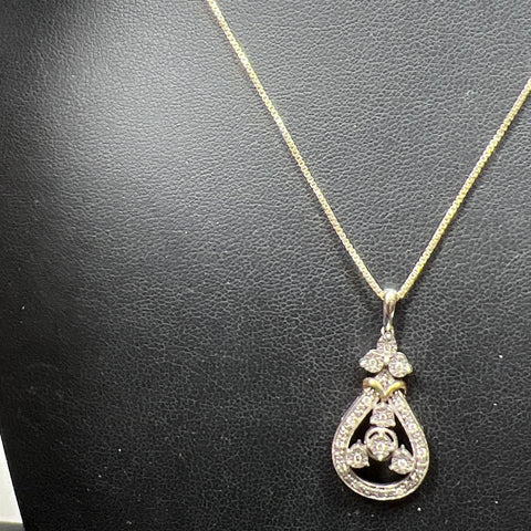 4 925 Sterling Silver Pendant Necklaces 15.2g