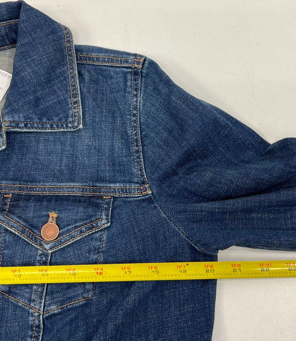 NWT Chico's Blue Stretch Fray Hem Denim Jean Jacket Women's Size 1 (M)
