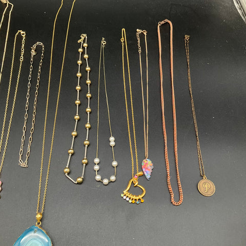 Fashion Costume Jewelry Lot of 16 Necklaces Agate Rhinestone Statement Pendants