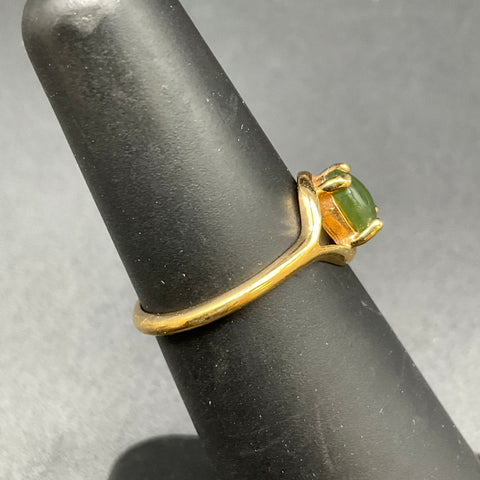 Vintage 70s 18K HGE Green Cabochon Solitaire Ring Size 5