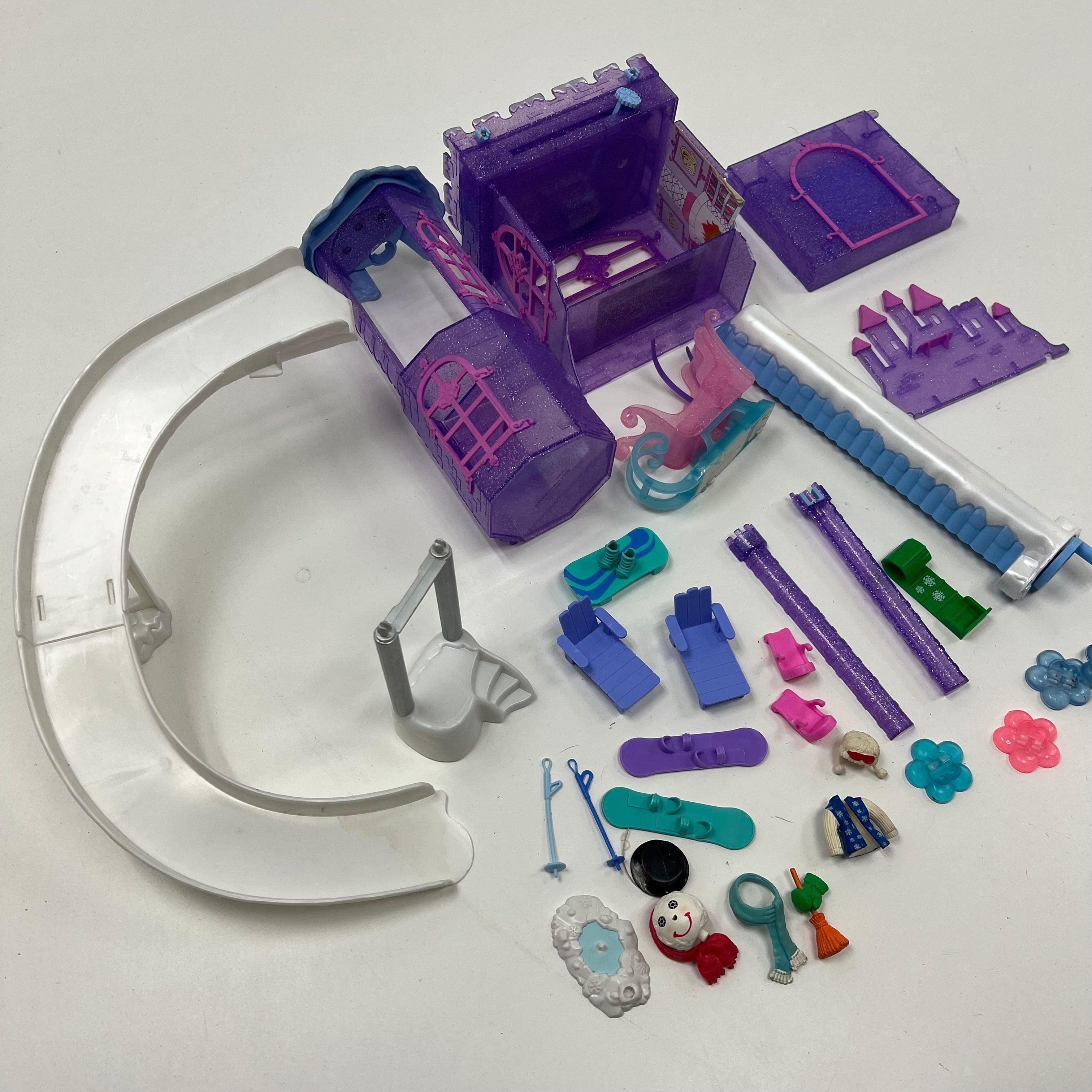 Polly Pocket Snow Cool Set with Accessories
