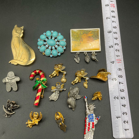 Vintage and Modern Costume Jewelry Lot 15 Brooches Pins Marjolein Bastin Cat