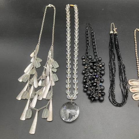 Mixed Costume Jewelry Lot 7 Necklaces Vintage to Modern Silver & Black Tone