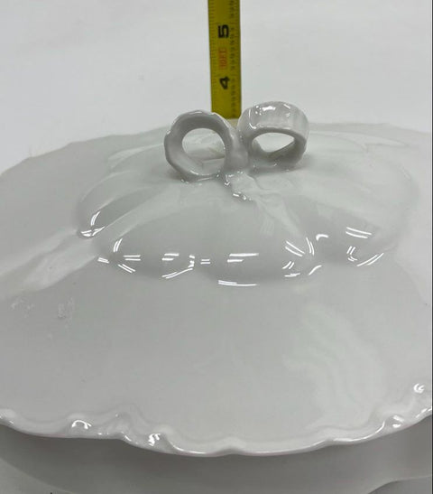 Vintage Haviland France Bow Knot Lidded Casserole Dish Covered Vegetable Bowl