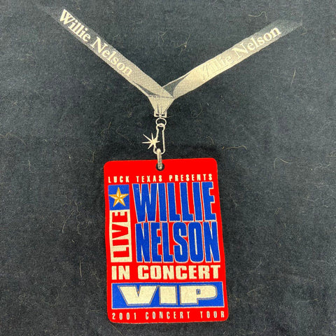 Vintage 2001 Willie Nelson Concert Tour VIP Pass T-Shirt Made in USA Sz L