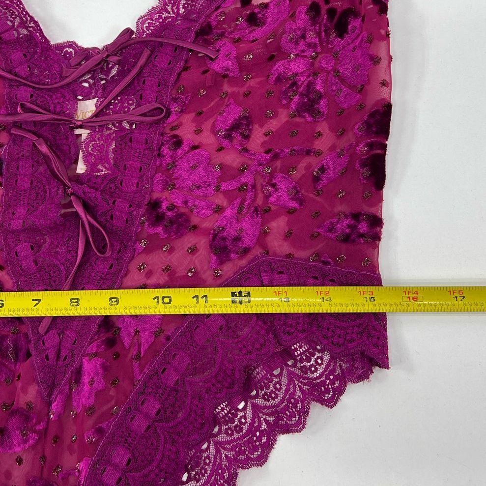 VTH Women's Victoria's Secret Magenta Floral Lace & Velvet Teddy - Size Medium
