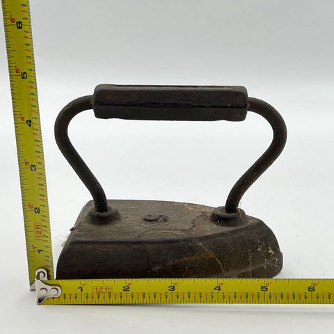Antique Cast Iron Sad Iron Flat Iron Primitive Size 5 Mark Late 19th Century