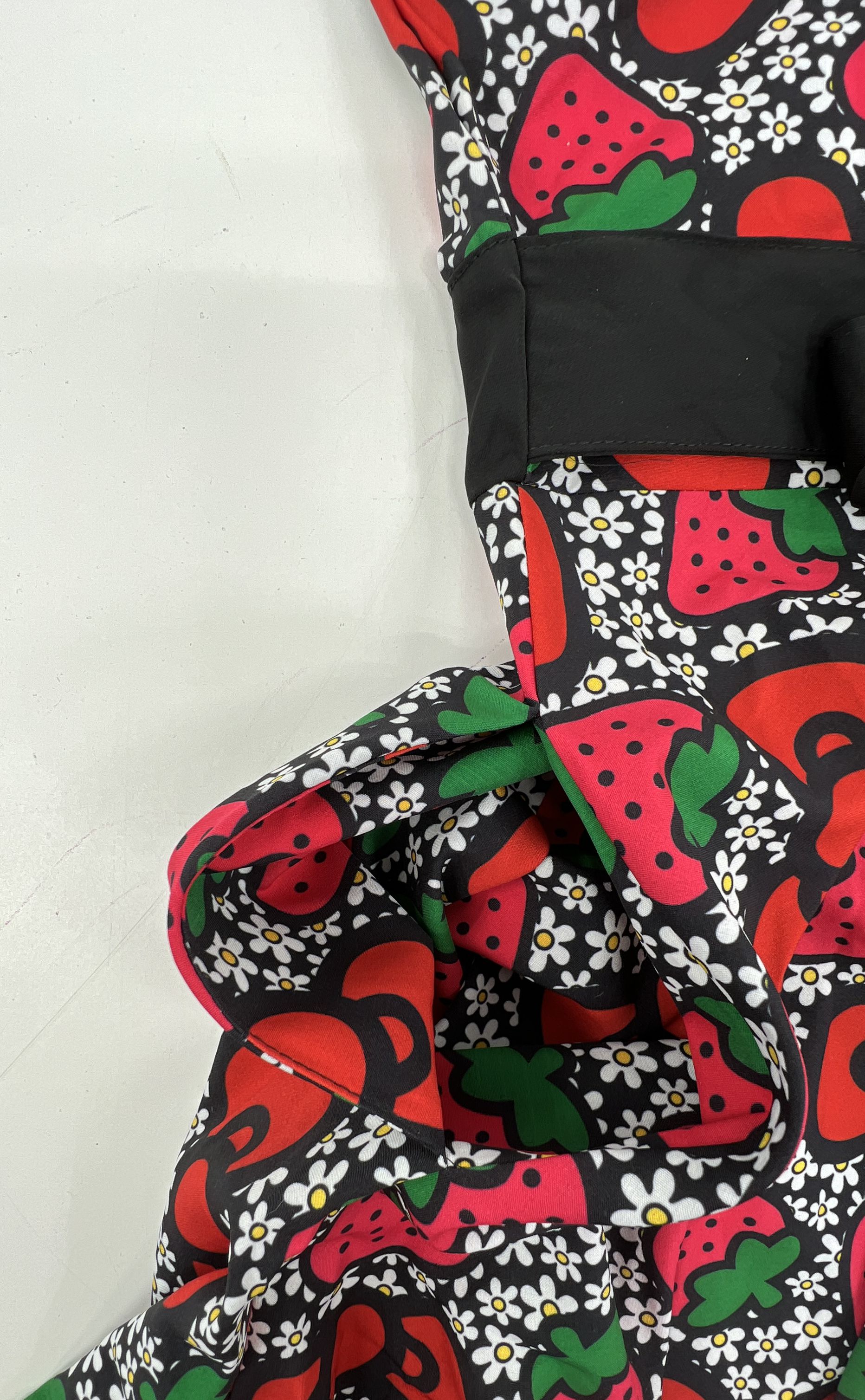 Hello Kitty Smak Parlour Black Red Strawberry Print Dress Women's 1X NWT