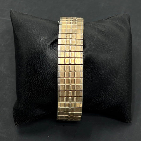 Vintage Benrus 20 Micron Gold Electroplate Bezel Square Case Expansion Watch