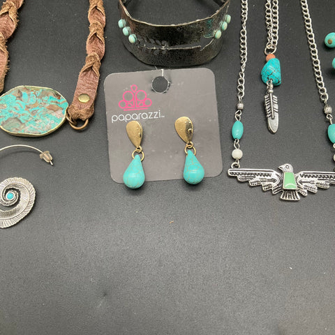 Southwestern Style Faux Turquoise Jewelry Lot 21pc Necklaces Bracelets Earrings