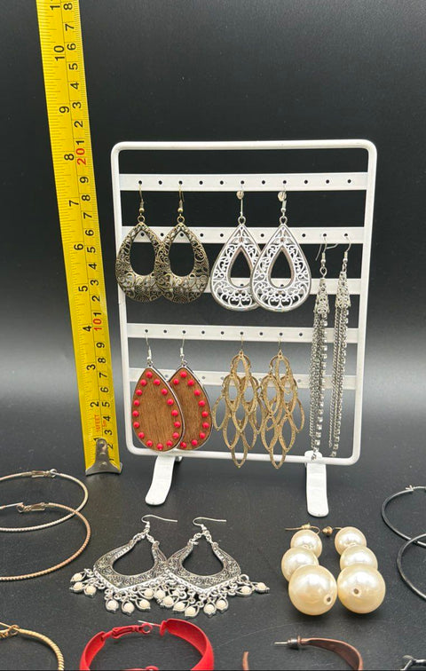 Mixed Fashion Earring Lot 1 lb Costume Jewelry Hoops Dangles Boho Styles