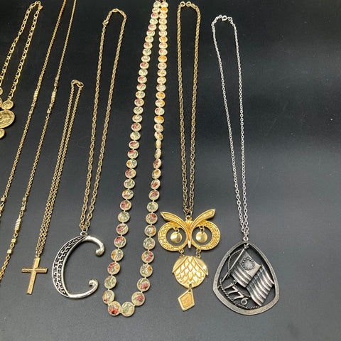 Vintage Costume Jewelry Lot of 10 Necklaces Retro Owl Cross Coin 1776 Shield
