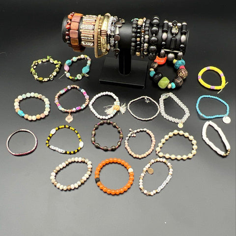 Vintage & Modern Beaded Fashion Stretch Bracelets Jewelry Lot of 30