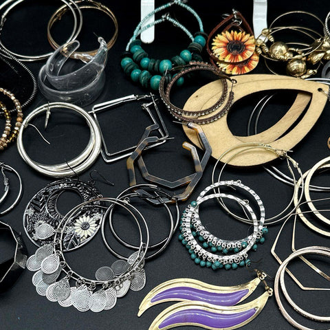 Vintage & Modern Costume Jewelry Lot 45+ Pairs Hoops Dangles African Motifs