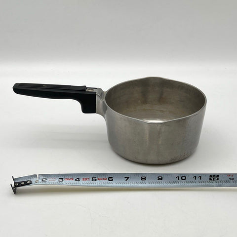 Wagner Ware Sidney O Magnalite 2 Qt Cast Aluminum Saucepan Pot 4682 M Vintage