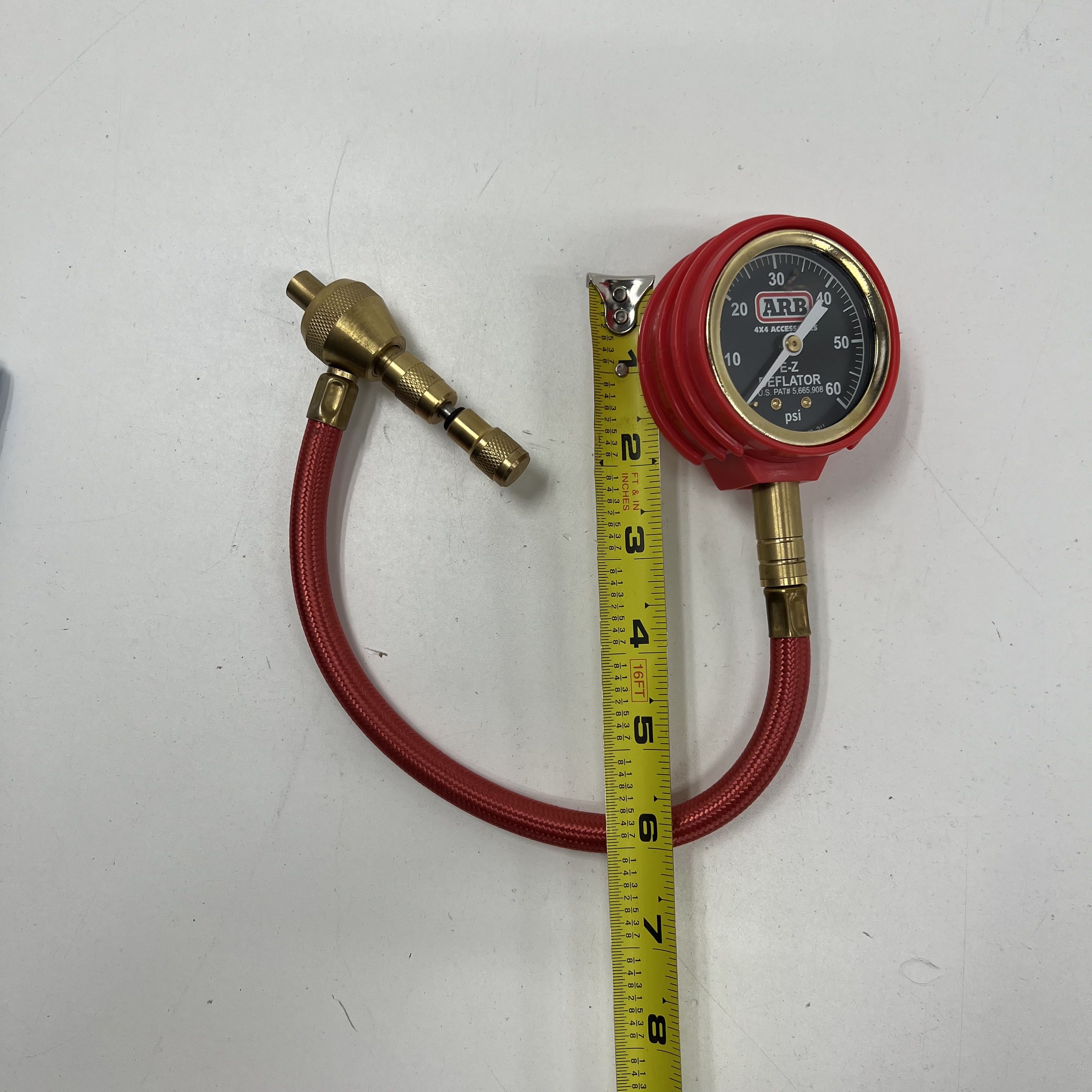 ARB E-Z Deflator Analog Tire Gauge 0-60 PSI w/ Valve Core Tool & Pouch