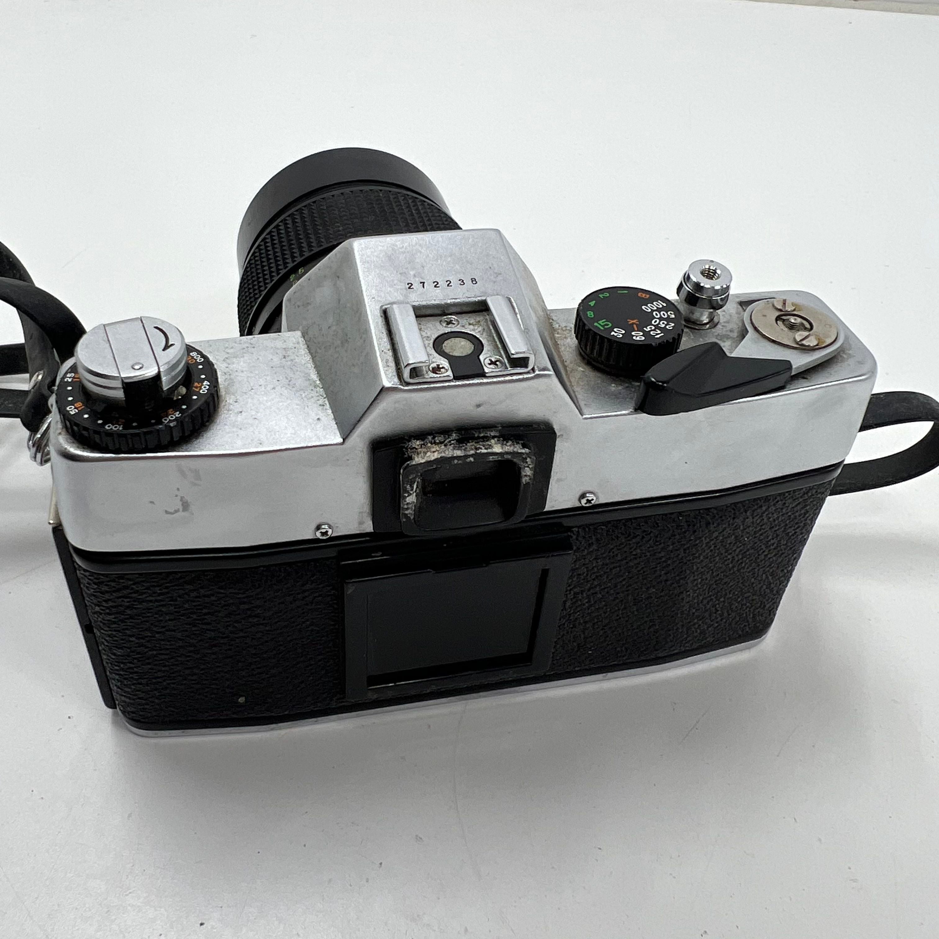 Lot of 4 Petri Polaroid Film Digital Cameras For Parts Repair AS IS
