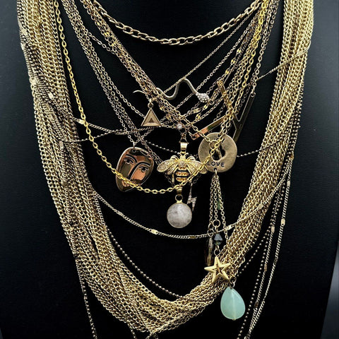 Fashion Jewelry Necklace Lot Gold Tone Pendants Charms Mixed Style 20+ Pieces