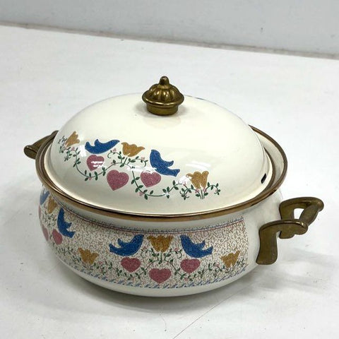 Vintage Country Bird Heart Enamelware Casserole Dish w/ Lid Brass Handles