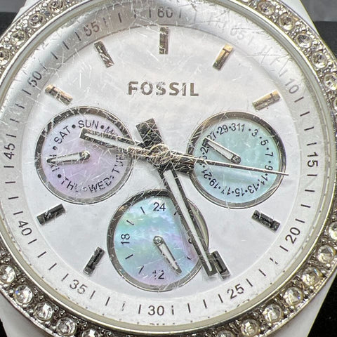 White Fossil ES-1967 Watch New Battery