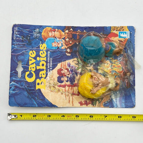 Creata Cave Babies 2 Figure Set No. 1949 Matching Hair and Diapers Vintage MOC