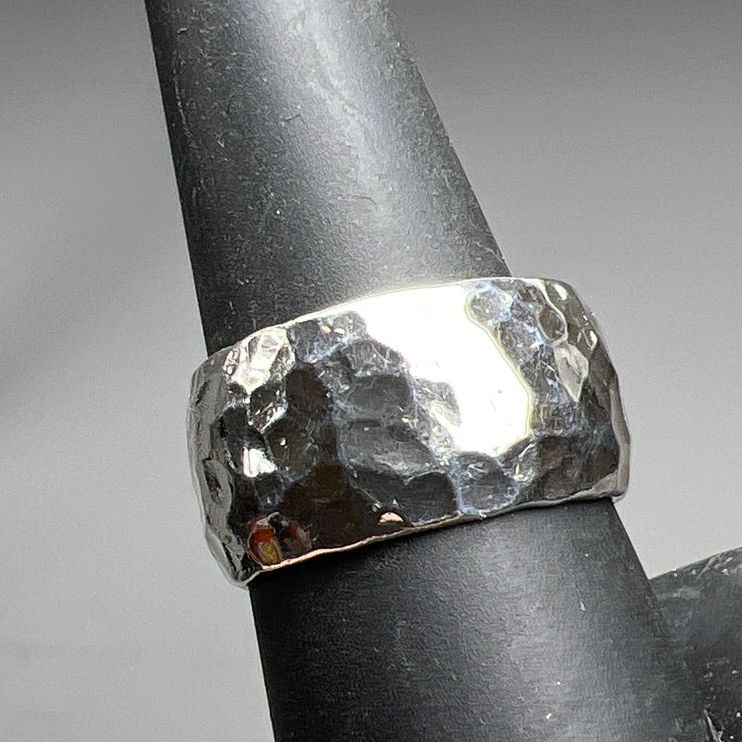 Silpada 925 Sterling Silver Hammered Ring Size 8 10.6g