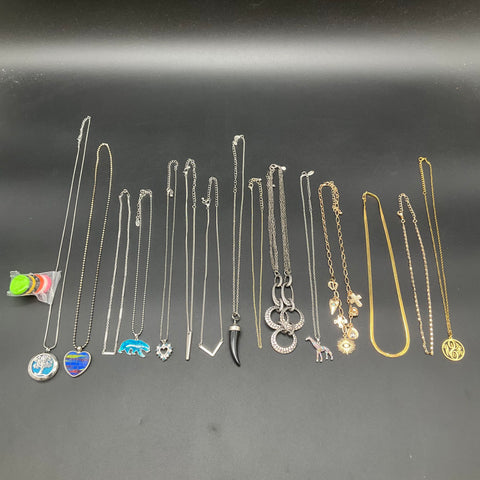 Fashion Jewelry Necklace Lot 15pc Gold Silver Tone Monogram Animal Heart Tree