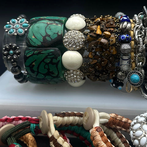 Mixed Costume Jewelry Lot 22 Pcs Vintage to Modern Cuffs Bangles Woven Beaded