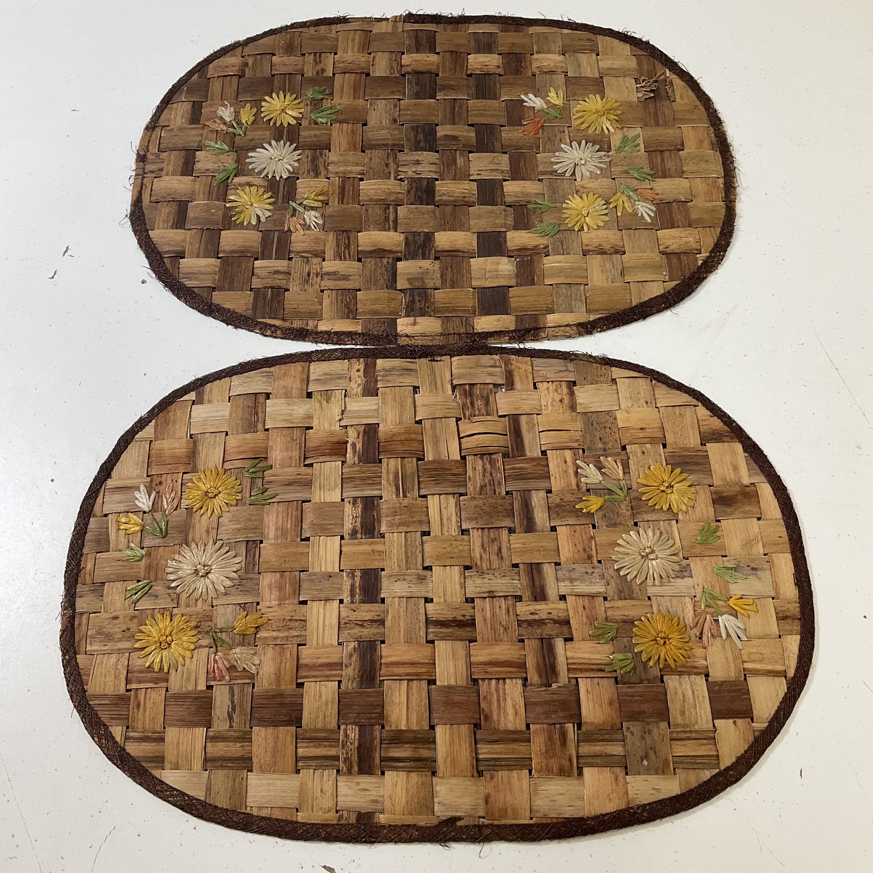 Set Of Two Vintage 1970s Handwoven Daisy Placemats Basketweave Wood Slats