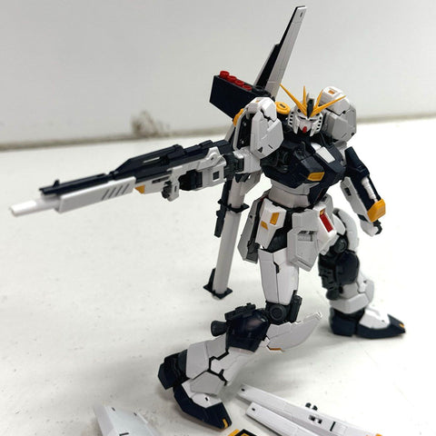 Gundam Action Figure Lot Mixed Mobile Suits 4 Figures Accessories Parts