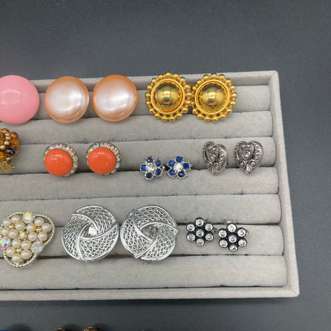 16 Pairs Vintage Clip On Earrings Lot Mixed Style Rhinestone Faux Pearl Retro