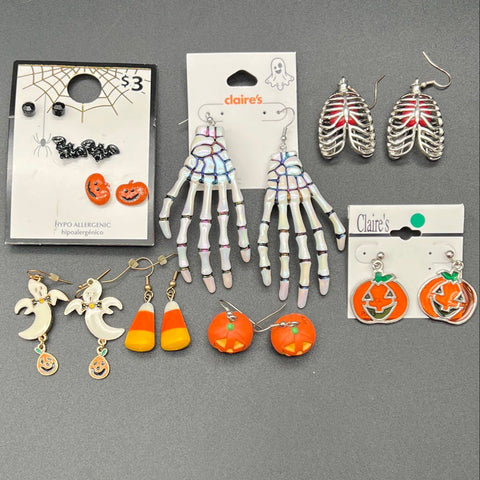 Halloween Costume Jewelry Lot of 17 Claire's Necklace Bracelet Earrings Brooches