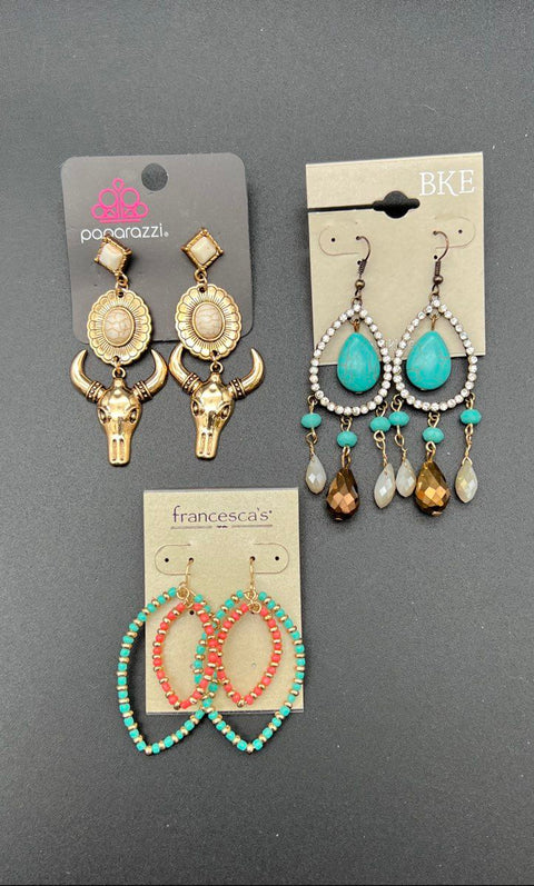 Paparazzi BKE Francesca's Jewelry Lot Western Faux Turquoise Gold Tone 18 Pcs