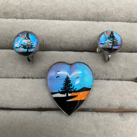 Vintage Morpho Butterfly Wing Heart Brooch Pin & Screwback Earrings Set Blue