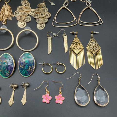 Vintage to Modern Costume Jewelry Earrings Lot 20 Pairs Gold Silver Tone Mixed