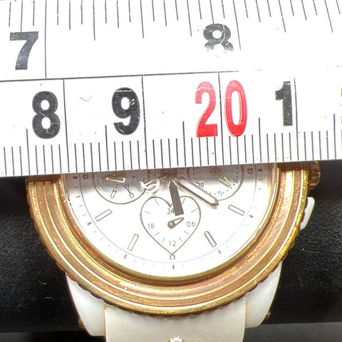 Juicy Couture White Analog Date Wristwatch New Battery