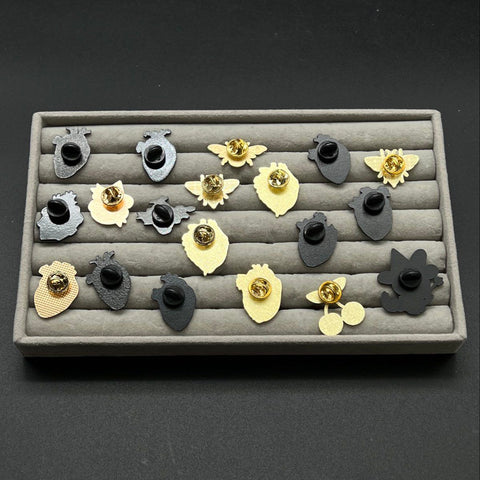 Enamel Lapel Pin Lot of 17 Anatomical Heart Bee Nature My Melody Style Pins