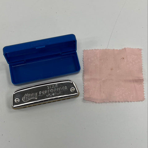 Huang Star Performer 102 Diatonic Harmonica 10-Hole Key of G with Case