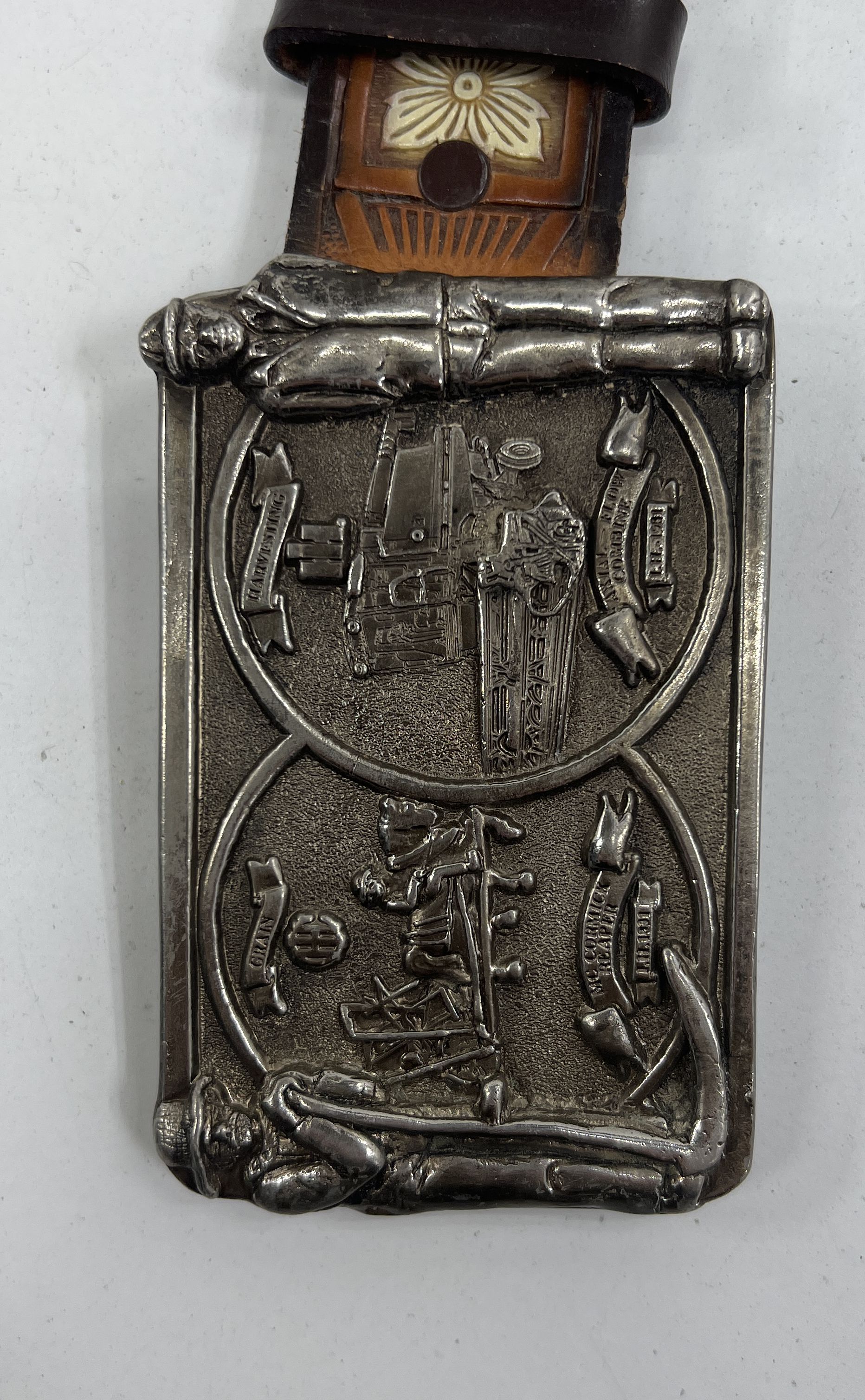 Vintage 80s Spec-Cast IH Gutenberg Printing Press Buckle Tooled Leather Belt 38
