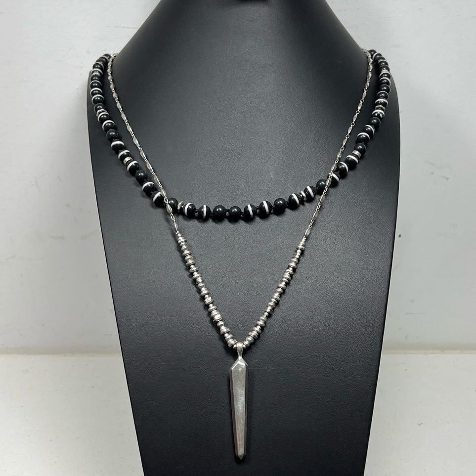 Stella & Dot Black and Silver tone Beaded Necklace