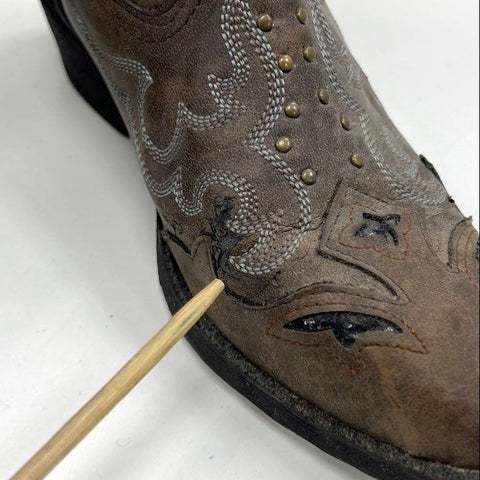 Laredo Western Cowboy Boots Brown Studded Leopard Print Lining Women's Size 6.5M