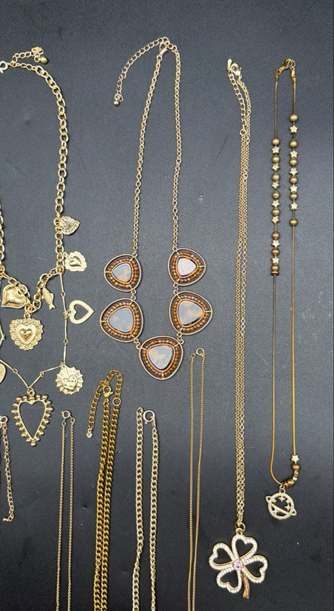 12pc Fashion Jewelry Necklace Lot Gold Tone Faux Pearl Rhinestone Costume 0.5lb