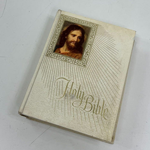 Vintage 1979 The New American Holy Bible Fireside Family Edition Catholic White